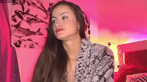 Max online show from April 18, 5:21 am