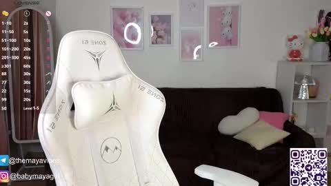 Maya online show from October 27, 3:57 am