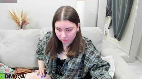 Maya online show from April 1, 2:01 am