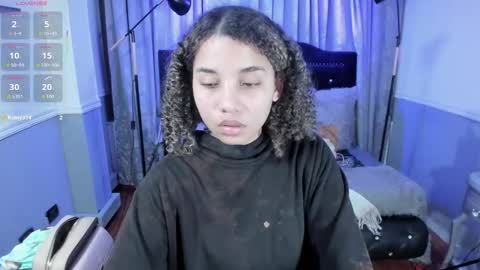 Snapshot of mayaa_ross chatting on September 18, 3:38 am Maya online show from September 18, 3:38 am