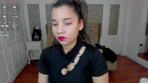 Snapshot of mayaa_ross chatting on September 16, 2:52 am Maya online show from September 16, 2:52 am