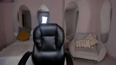 Maya online show from February 2, 4:44 am