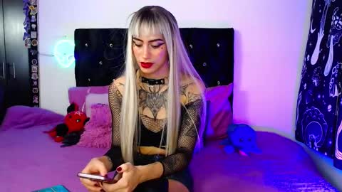 mayaredd online show from March 7, 12:48 am