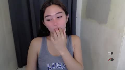 Snapshot of mayasally_ chatting on October 27, 8:43 am mayasally_ online show from October 27, 8:43 am