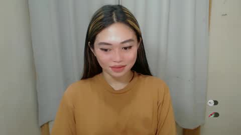 Snapshot of mayasally_ chatting on January 24, 6:35 am mayasally_ online show from January 24, 6:35 am