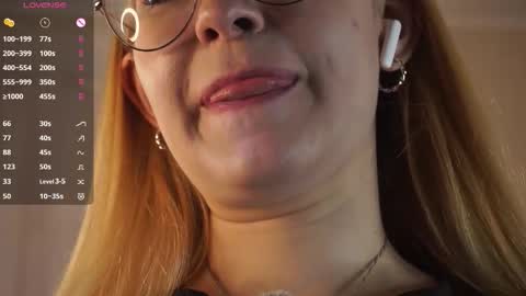 Milina online show from February 11, 4:08 pm