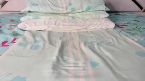 Maybelline69 online show from October 9, 2:43 pm