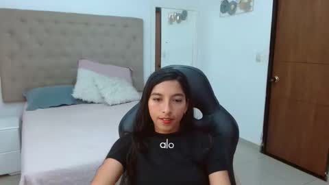 MAYA online show from January 5, 7:28 pm