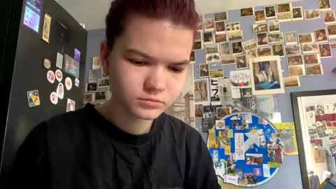 Rose online show from April 14, 9:31 am