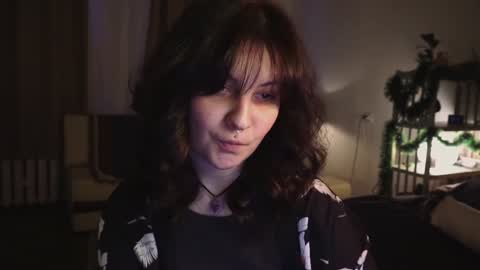 Mary  . online show from December 24, 7:06 am