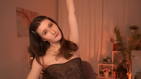  May  online show from April 14, 5:51 am