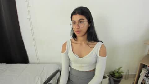 mazikeen_18 online show from September 10, 1:44 pm