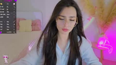Dina online show from July 16, 9:08 pm
