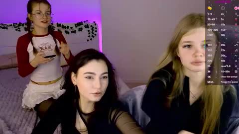 Dina online show from November 4, 10:59 pm