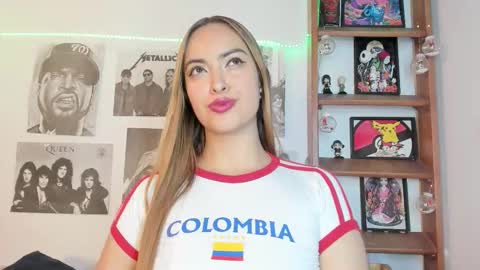 Emily online show from December 17, 9:08 pm