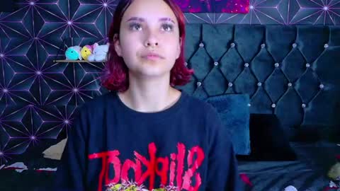 megam_white online show from April 15, 7:58 pm