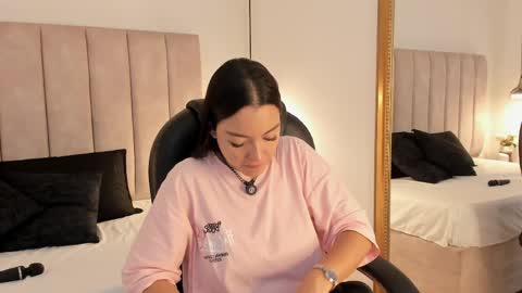 Megan online show from April 10, 11:05 am