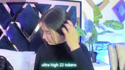     online show from March 3, 2:12 pm