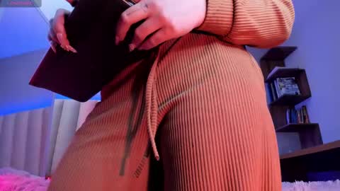     online show from February 19, 12:00 pm