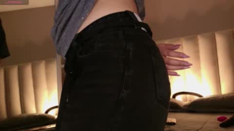     online show from October 16, 12:30 pm