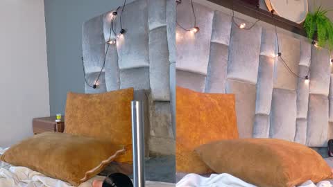 MEGAN online show from April 11, 6:30 am