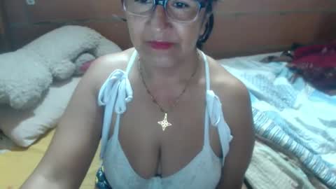 Snapshot of meganny_2023 chatting on February 11, 2:14 am Danny online show from February 11, 2:14 am