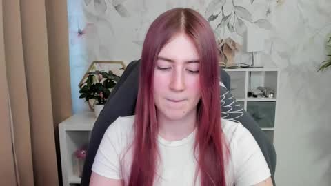 Snapshot of meganx_candy chatting on January 22, 1:53 pm Megan online show from January 22, 1:53 pm