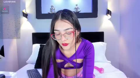 Snapshot of megara20 chatting on October 22, 10:48 pm Megara20 online show from October 22, 10:48 pm