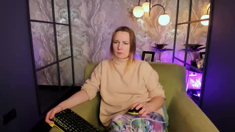 Meggy online show from January 15, 1:28 pm