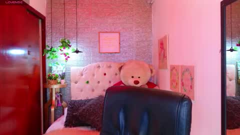 Meghan online show from November 25, 2:58 am