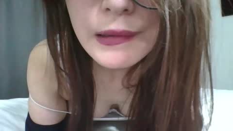 Mei online show from February 16, 3:01 pm