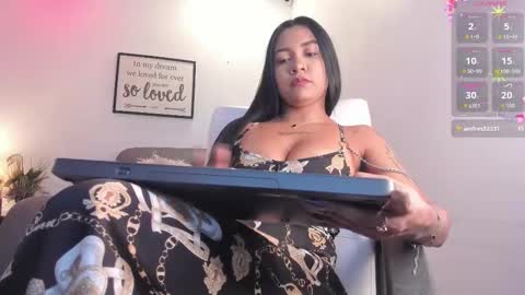 melan_owen online show from September 11, 11:32 am