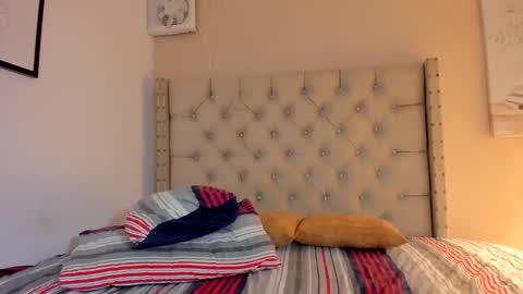 melania_xtreme online show from December 23, 4:38 am