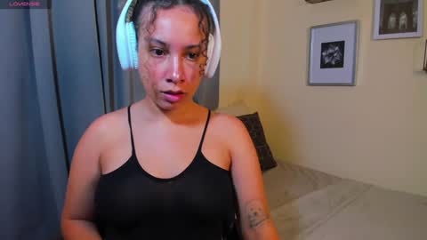 melani online show from October 2, 10:59 pm