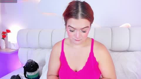 MELANIE online show from April 10, 12:33 pm