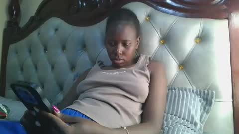 melaninblue online show from January 15, 6:36 pm