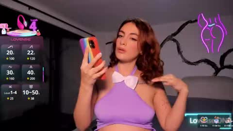 Snapshot of melanny_luv chatting on February 12, 11:30 pm MelanyLuv online show from February 12, 11:30 pm