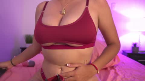 melany online show from January 2, 8:24 pm