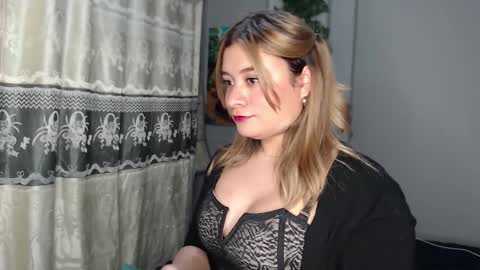 meliinna_xxx online show from November 29, 3:10 am