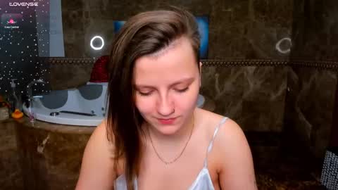 Melinda online show from February 14, 2:13 am