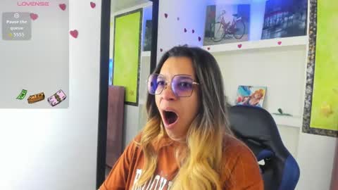 Melisa online show from June 14, 11:32 am