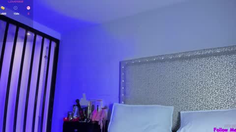 Melissa online show from March 6, 11:09 pm