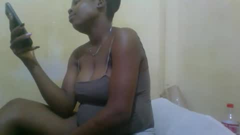 melisah254 online show from April 22, 7:49 am