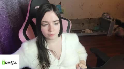 melisanilson online show from December 22, 10:24 pm