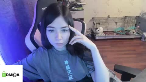 melisanilson online show from March 2, 1:04 am