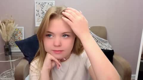 Sophia online show from November 7, 9:15 am