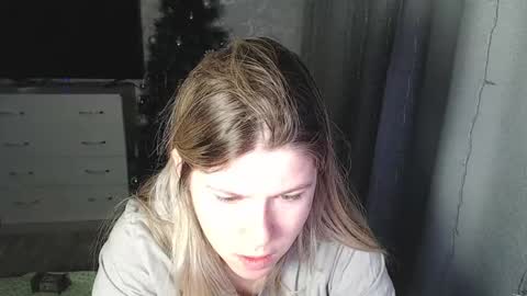 Melissa  Ray online show from January 15, 7:34 pm