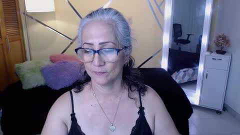 melissa_coleman_ online show from November 10, 11:33 pm