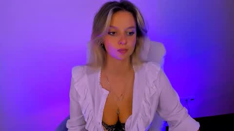 Snapshot of melissa_richardson chatting on September 9, 1:33 pm Melissa online show from September 9, 1:33 pm