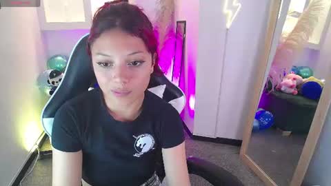 melody701583as online show from June 10, 5:00 pm